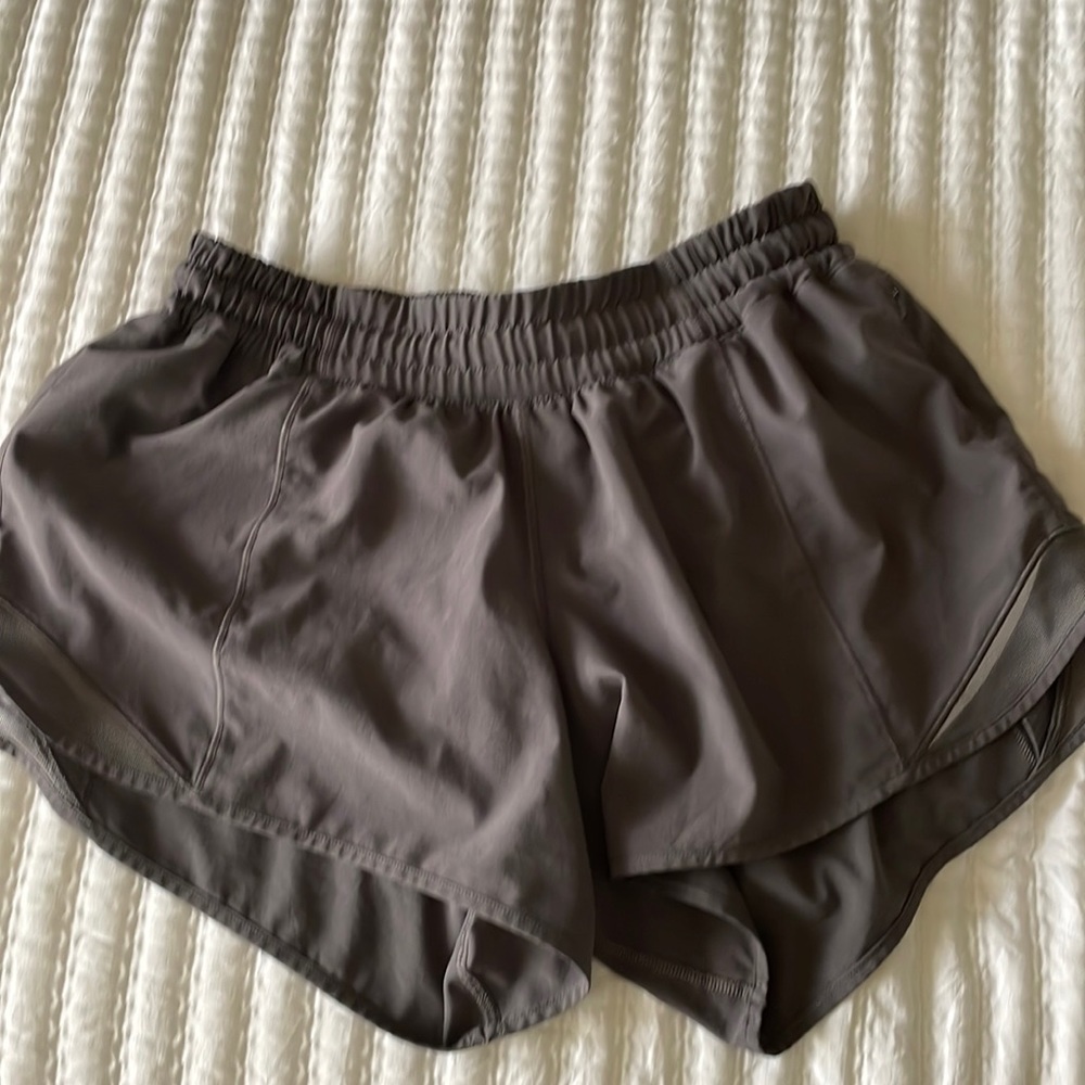 Lulu Lemon Hottie Hot Shorts
